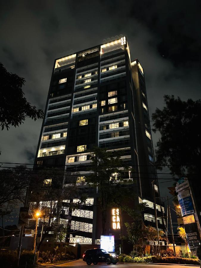 Escada Next Level Luxurious Home 나이로비 외부 사진